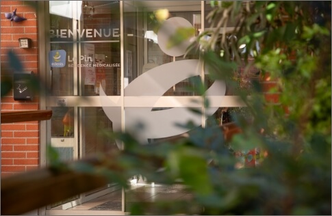 Lire la suite à propos de l’article Le Pin